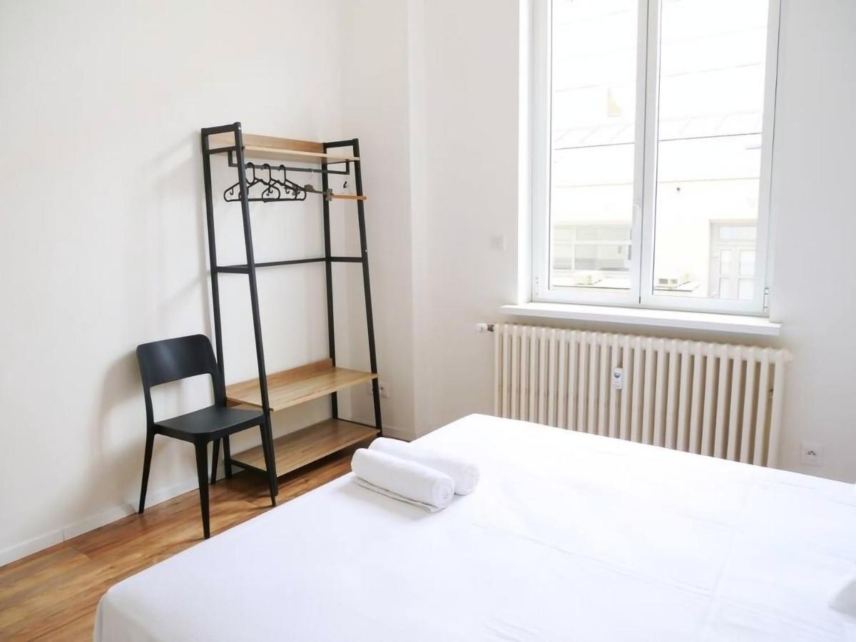 Une Parenthese A Strasbourg Exteriör bild